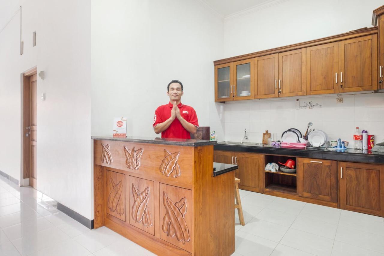 Hotel Oyo 3267 Omah Suryo Yogyakarta Exterior foto
